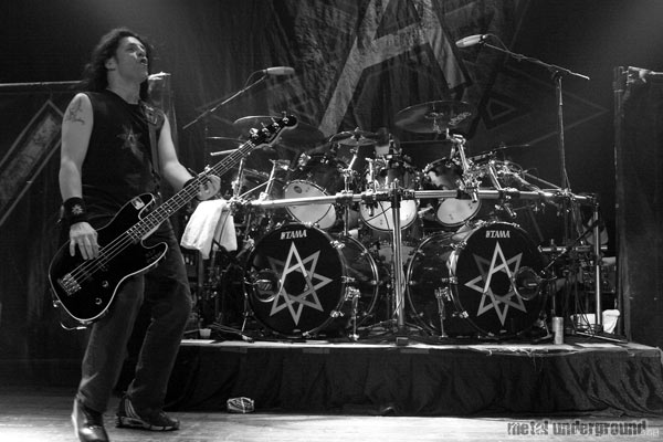 Anthrax - Anthrax Tour 2006 (Chigaco -  IL) (image 19 of 77)