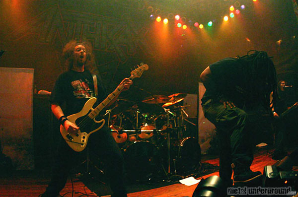 God Forbid - Anthrax Tour 2006 (Chigaco -  IL) (image 29 of 77)
