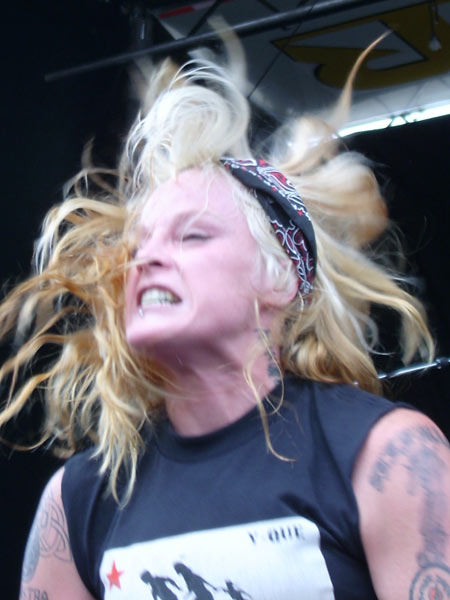 Otep - April Fools 2006 (image 5 of 12)
