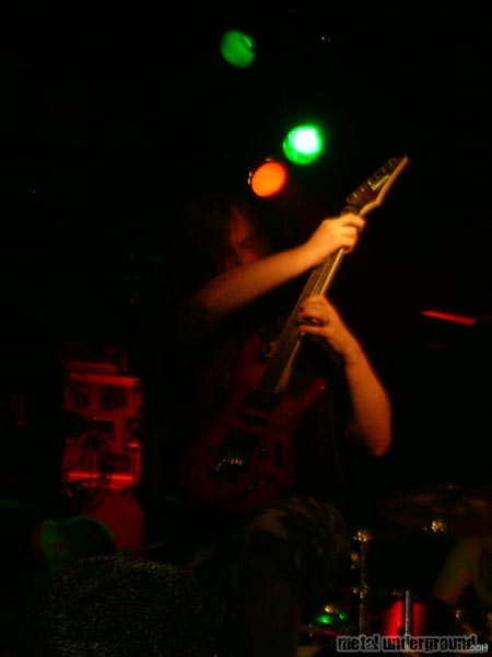 All That Remains - Chimaira Nothing Remains Tour 2005 (Baltimore MD) (image 4 of 22)