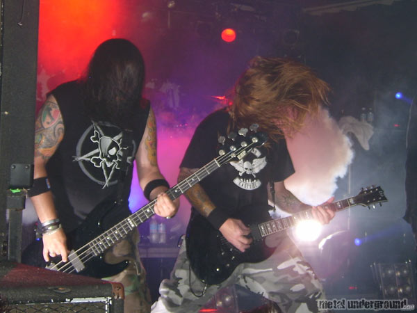 Chimaira - Chimaira Nothing Remains Tour 2005 (Baltimore MD) (image 13 of 22)