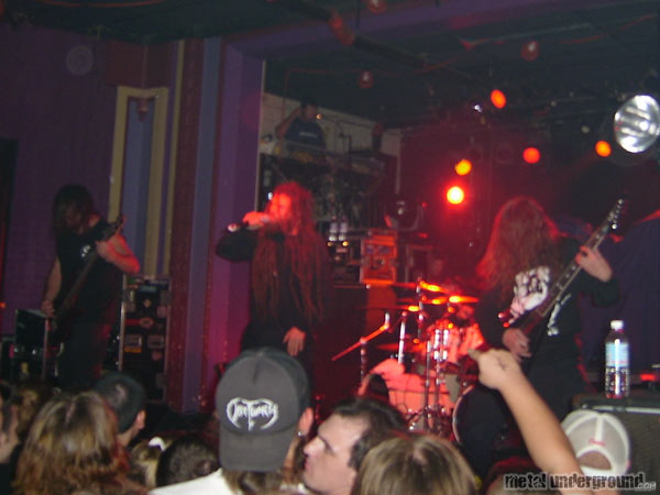 Six Feet Under - Chimaira Nothing Remains Tour 2005 (Baltimore MD) (image 19 of 22)