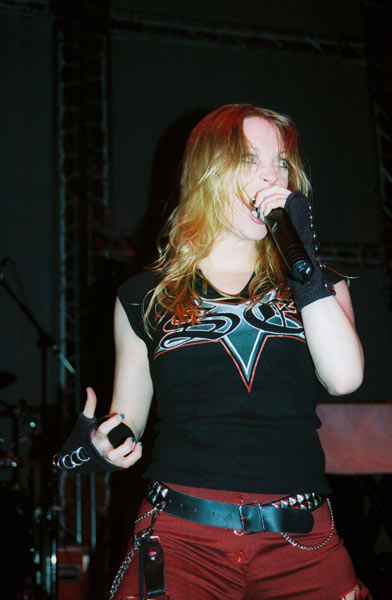 Arch Enemy - Headbangers Ball 2004 (Worcester MA) (image 5 of 41)