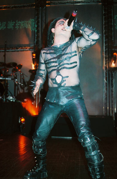 Cradle Of Filth - Headbangers Ball 2004 (Worcester MA) (image 24 of 41)