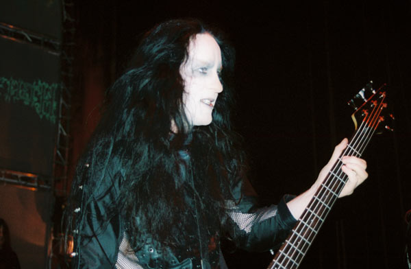 Cradle Of Filth - Headbangers Ball 2004 (Worcester MA) (image 31 of 41)
