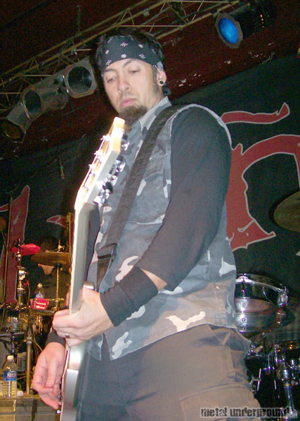 Ill Nino - Ill Nino And Droid 2008 (Cleveland -  OH) (image 19 of 28)
