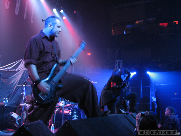 Lacuna Coil - Jagermeister Music Tour Spring 2007 (Baltimore -  MD) (image 2 of 56)