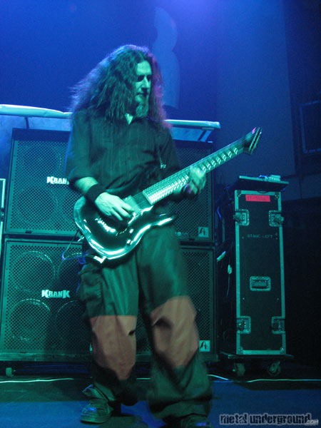 Lacuna Coil - Jagermeister Music Tour Spring 2007 (Baltimore -  MD) (image 18 of 56)