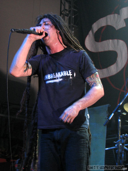 Shadows Fall - Jagermeister Music Tour Spring 2007 (Baltimore -  MD) (image 42 of 56)