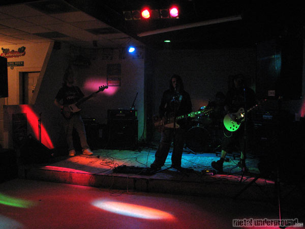 2sides2die - Krugs Place May 19 2007 (Frederick -  MD) (image 6 of 27)
