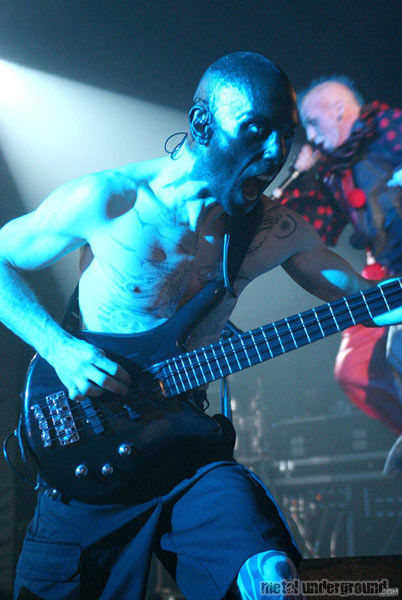 Mudvayne - Masters Of Horror Tour (Columbus -  OH) (image 35 of 66)