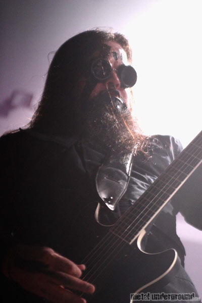 Mudvayne - Masters Of Horror Tour (Columbus -  OH) (image 42 of 66)