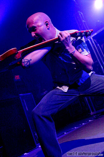 Sevendust - Masters Of Horror Tour (Columbus -  OH) (image 57 of 66)