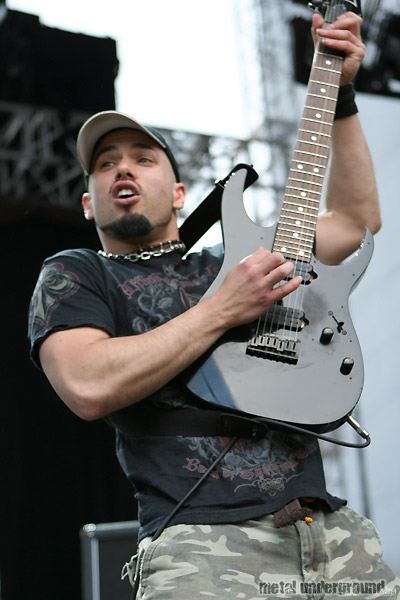 Cavalera Conspiracy - Monsters Of Rock 2008 (Calgary -  AB) (image 6 of 229)
