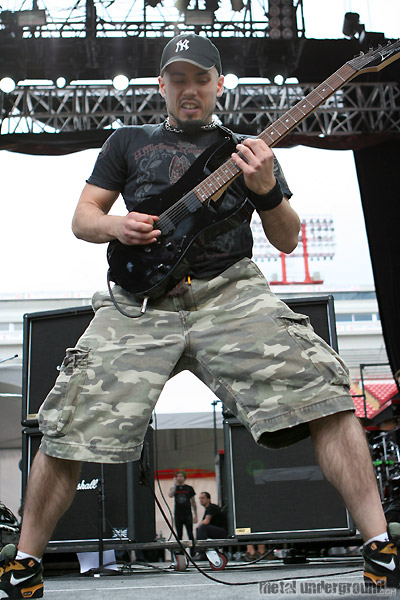 Cavalera Conspiracy - Monsters Of Rock 2008 (Calgary -  AB) (image 7 of 229)