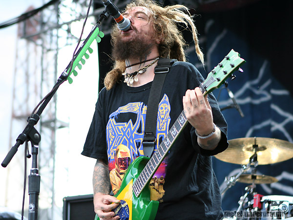 Cavalera Conspiracy - Monsters Of Rock 2008 (Calgary -  AB) (image 16 of 229)