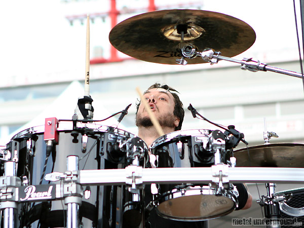 Cavalera Conspiracy - Monsters Of Rock 2008 (Calgary -  AB) (image 24 of 229)