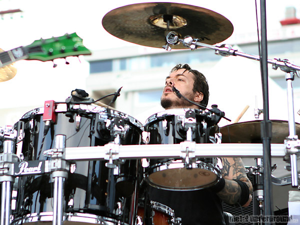 Cavalera Conspiracy - Monsters Of Rock 2008 (Calgary -  AB) (image 25 of 229)