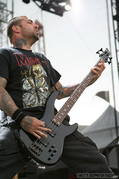 Hatebreed - Monsters Of Rock 2008 (Calgary -  AB) (image 47 of 229)