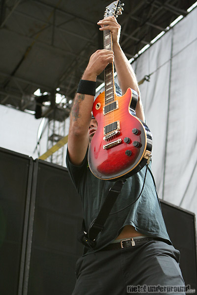 Hatebreed - Monsters Of Rock 2008 (Calgary -  AB) (image 58 of 229)