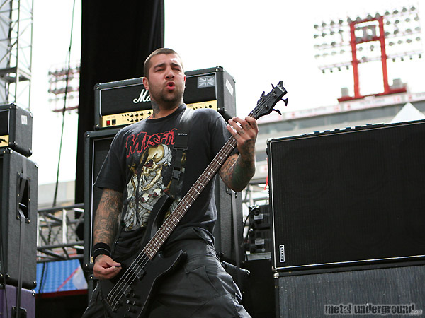 Hatebreed - Monsters Of Rock 2008 (Calgary -  AB) (image 60 of 229)