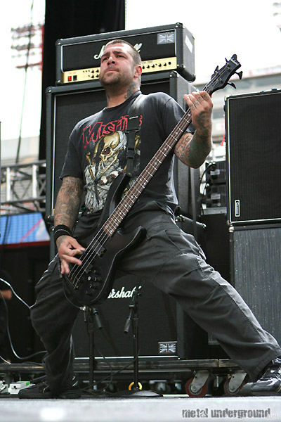 Hatebreed - Monsters Of Rock 2008 (Calgary -  AB) (image 61 of 229)
