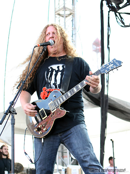 Voivod - Monsters Of Rock 2008 (Calgary -  AB) (image 199 of 229)