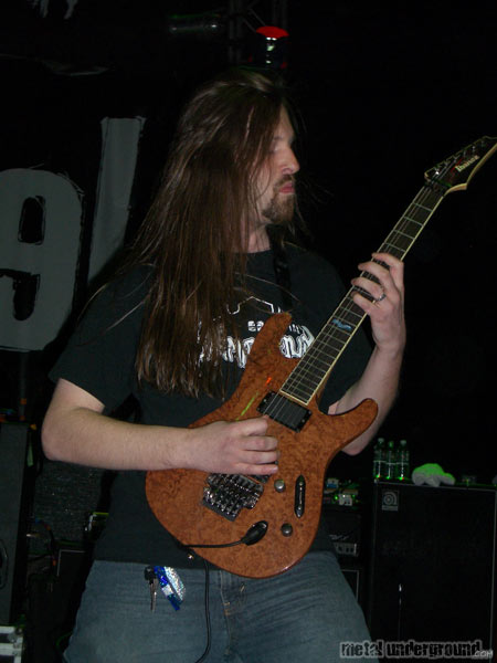 All That Remains - NEMHF Friday April 22 2005 (image 2 of 28)