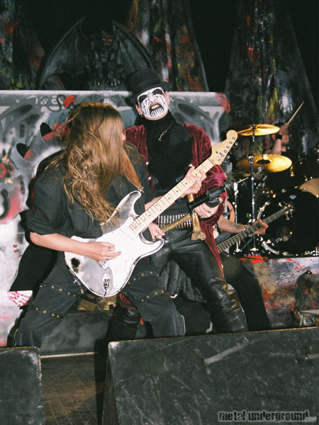 King Diamond - NEMHF Sunday April 24 2005 (image 19 of 31)