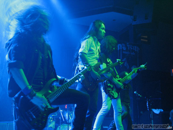 Dragonforce - No Fear Music Tour 2006 (Washington -  DC) (image 23 of 64)