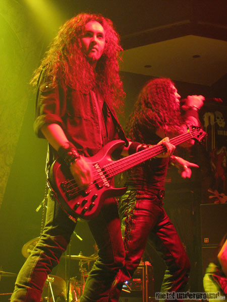 Dragonforce - No Fear Music Tour 2006 (Washington -  DC) (image 33 of 64)