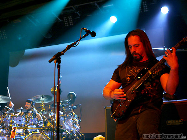 Dream Theater - Prog Nation 2008 (Calgary -  AB) (image 72 of 103)