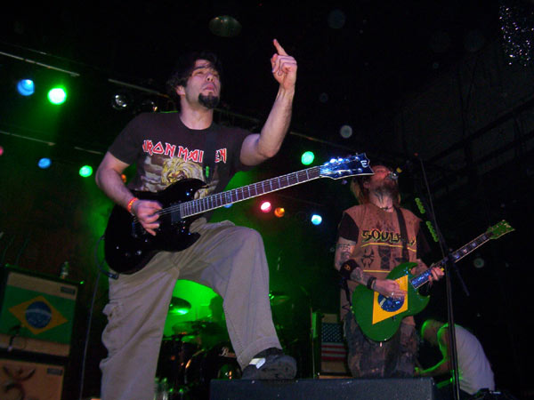 Soulfly - Soulfly And Morbid Angel 2005 (Philadelphia PA) (image 16 of 30)