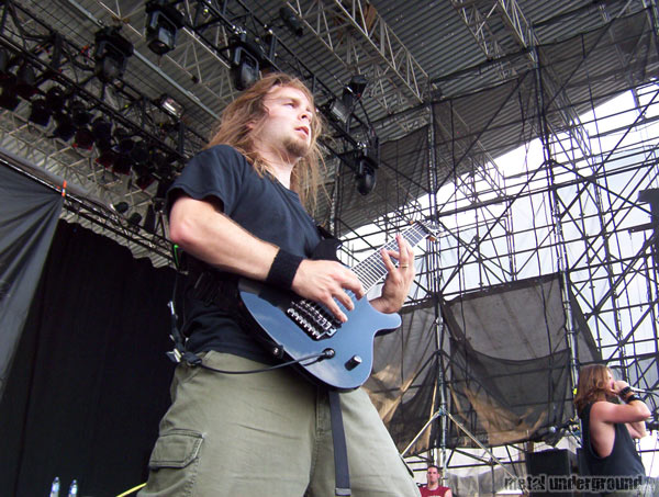 Unearth - Sounds Of The Underground 2005 (Philadelphia PA) (image 48 of 54)