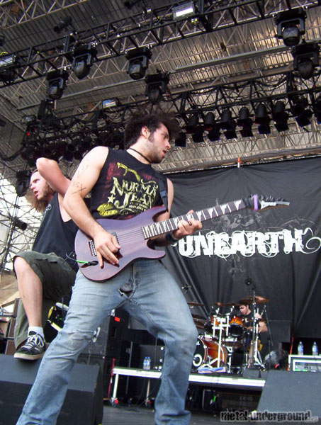 Unearth - Sounds Of The Underground 2005 (Philadelphia PA) (image 49 of 54)