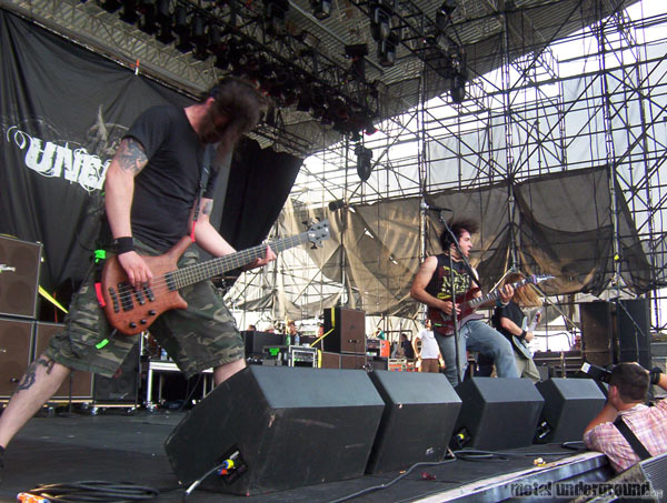 Unearth - Sounds Of The Underground 2005 (Philadelphia PA) (image 53 of 54)
