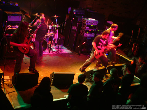 All That Remains - Throwdown AILD ATR (Vancouver BC) (image 3 of 33)