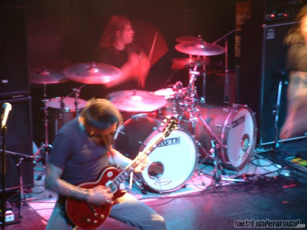 As I Lay Dying - Throwdown AILD ATR (Vancouver BC) (image 23 of 33)