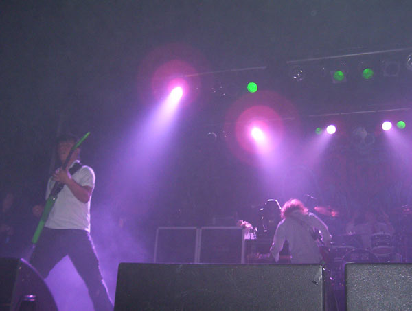 Atreyu - Unearth And Atreyu 2005 (Philadelphia PA) (image 4 of 31)