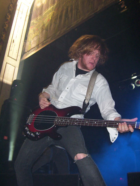 Atreyu - Unearth And Atreyu 2005 (Philadelphia PA) (image 5 of 31)
