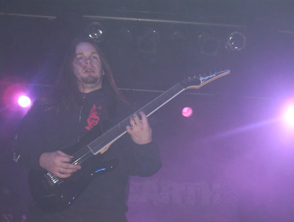 Unearth - Unearth And Atreyu 2005 (Philadelphia PA) (image 22 of 31)