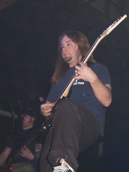 Unearth - Unearth And Atreyu 2005 (Philadelphia PA) (image 27 of 31)