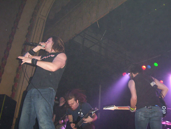 Unearth - Unearth And Atreyu 2005 (Philadelphia PA) (image 28 of 31)