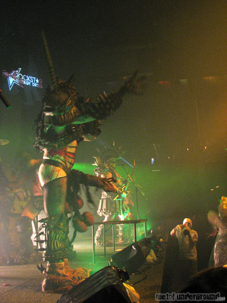 Gwar - Viva La Bands 2007 (Baltimore -  MD) (image 45 of 74)