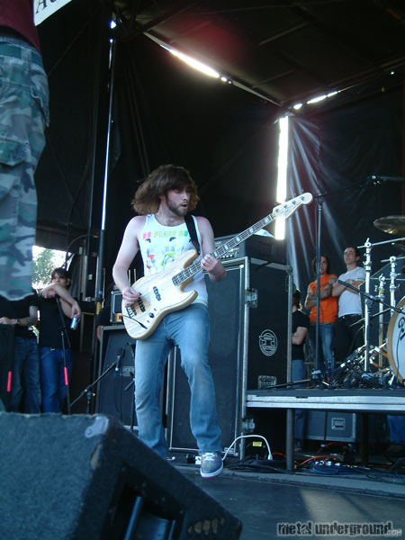 Alexisonfire - Warped Tour 2005 (Vancouver BC) (image 2 of 45)