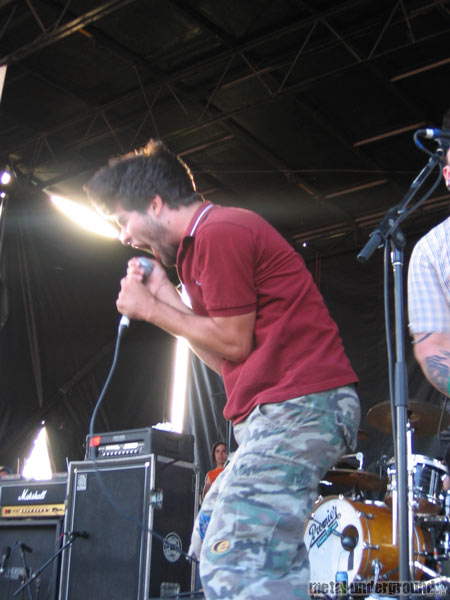 Alexisonfire - Warped Tour 2005 (Vancouver BC) (image 3 of 45)