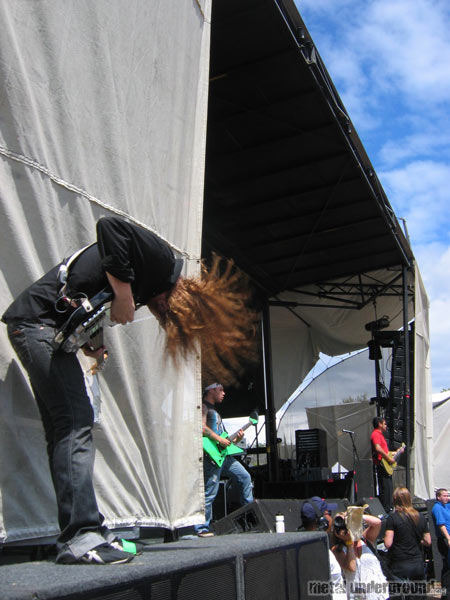 Atreyu - Warped Tour 2005 (Vancouver BC) (image 13 of 45)
