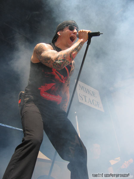 Avenged Sevenfold - Warped Tour 2005 (Vancouver BC) (image 14 of 45)