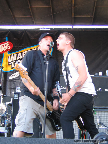 Dropkick Murphys - Warped Tour 2005 (Vancouver BC) (image 29 of 45)