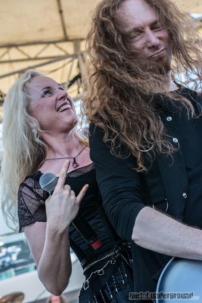 Leaves' Eyes @ 70,000 Tons of Metal 2014, Day 2